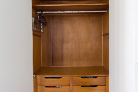 Suíte (armário) de apartamento para alugar com 2 quartos, 74m² em Jardim Paulista, São Paulo