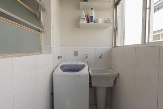 Área de serviço de apartamento para alugar com 2 quartos, 74m² em Jardim Paulista, São Paulo