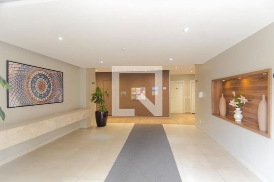 Hall Social de apartamento à venda com 2 quartos, 61m² em Vila Endres, Guarulhos