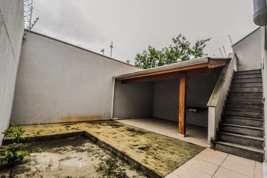 Área Externa de casa à venda com 3 quartos, 250m² em Parque Colonial, São Paulo