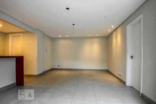 Salão de Festas de casa à venda com 3 quartos, 250m² em Parque Colonial, São Paulo