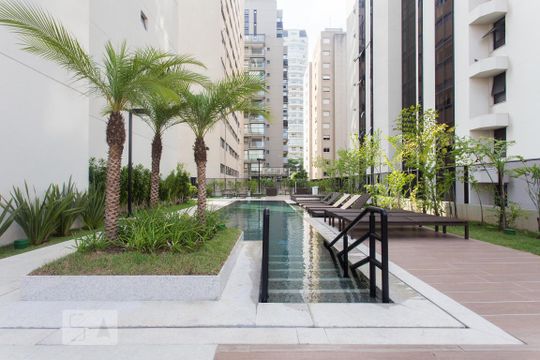 Piscina de kitnet/studio à venda com 1 quarto, 27m² em Jardim Paulista, São Paulo