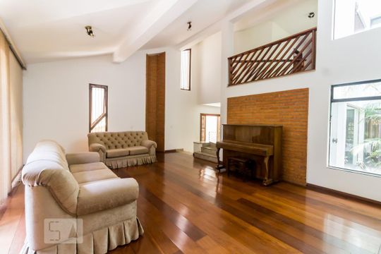 Sala de casa à venda com 3 quartos, 300m² em Jardim Maia, Guarulhos