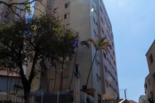 Fachada de apartamento para alugar com 2 quartos, 68m² em Chácara Inglesa, São Paulo