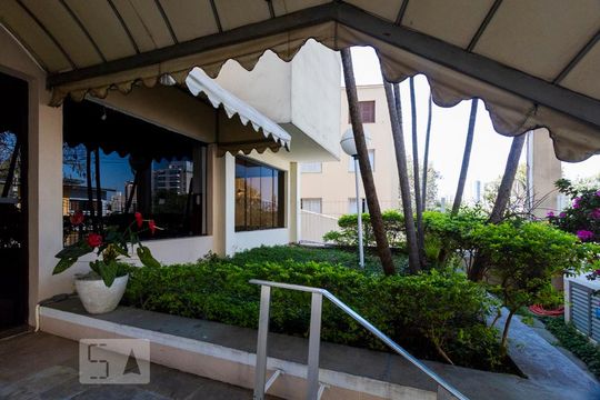 Área externa de apartamento para alugar com 2 quartos, 68m² em Chácara Inglesa, São Paulo