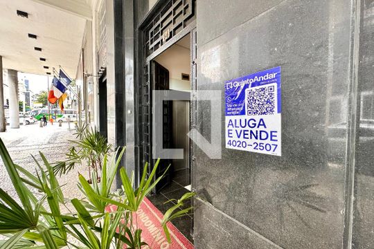 Plaquinha instalada de apartamento à venda com 1 quarto, 35m² em Centro, Rio de Janeiro