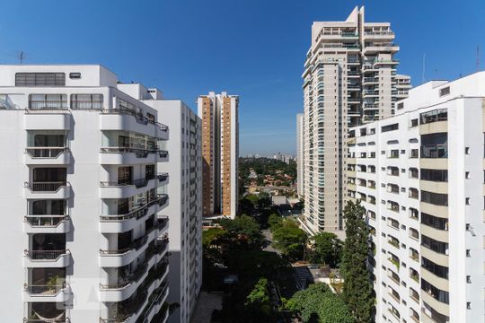 Vista da Varanda da Sala de apartamento à venda com 3 quartos, 200m² em Campo Belo, São Paulo