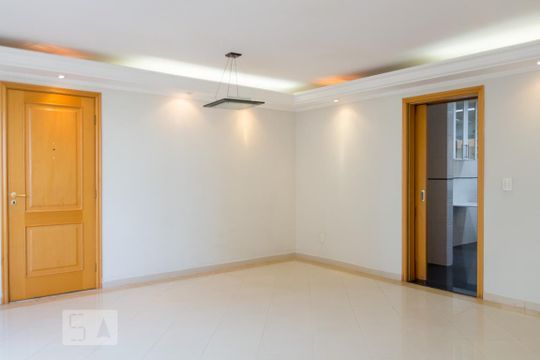 Sala de apartamento à venda com 4 quartos, 140m² em Santo Antônio, São Caetano do Sul