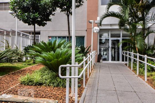 Fachada de apartamento para alugar com 2 quartos, 75m² em Cidade Monções, São Paulo
