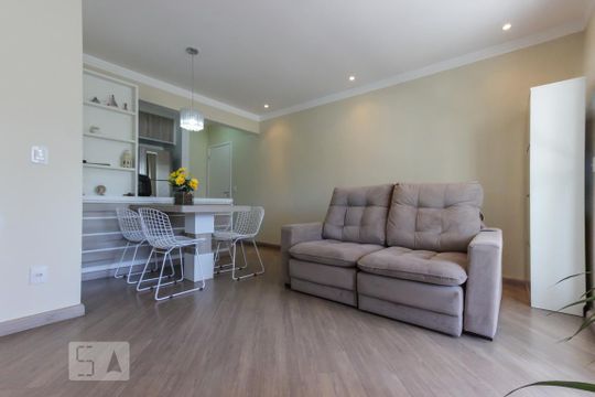 sala de apartamento para alugar com 2 quartos, 70m² em Vila Andrade, São Paulo