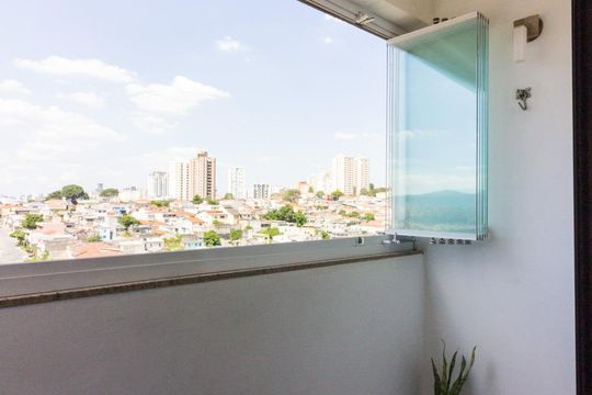 Sacada de apartamento à venda com 2 quartos, 57m² em Parque Peruche, São Paulo