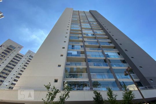 Fachada de kitnet/studio para alugar com 1 quarto, 35m² em Real Parque, São Paulo