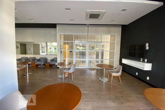 Área comum - Sala de Reunião de kitnet/studio para alugar com 1 quarto, 35m² em Real Parque, São Paulo