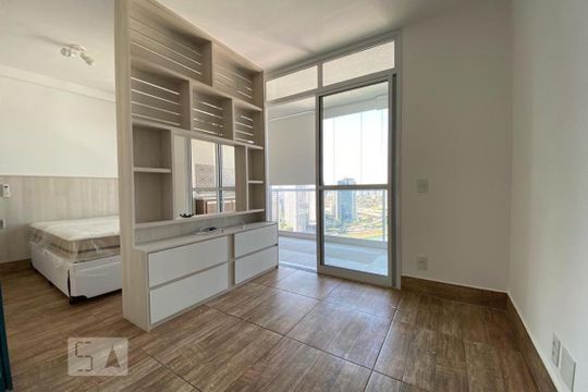 Kitnet/Studio para alugar com 1 quarto, 35m² em Real Parque, São Paulo