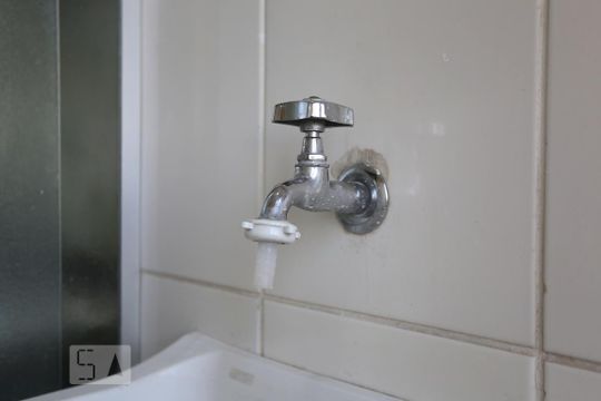 Área de serviço de apartamento para alugar com 2 quartos, 50m² em Jaguaré, São Paulo