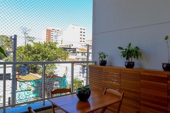 Varanda de apartamento à venda com 1 quarto, 105m² em Vila Madalena, São Paulo