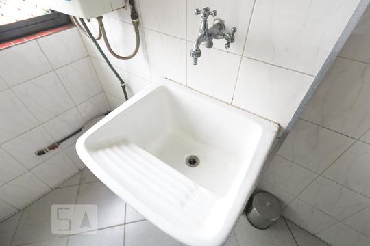 Área de serviço  de apartamento para alugar com 3 quartos, 72m² em Vila Mariana, São Paulo