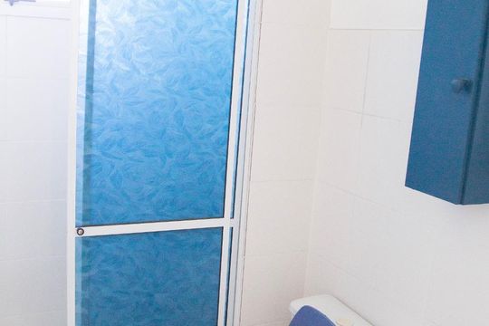 Banheiro de apartamento à venda com 2 quartos, 44m² em Jardim Peri, São Paulo