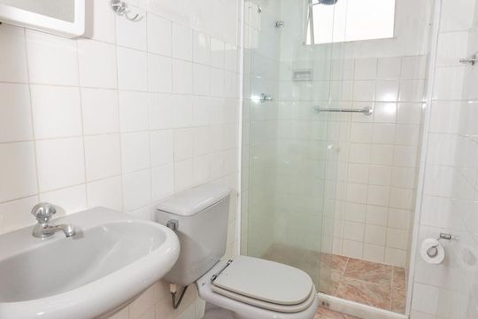 Banheiro de apartamento à venda com 2 quartos, 58m² em Pechincha, Rio de Janeiro