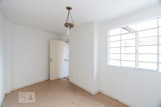 Edícula / Quarto de serviço de casa à venda com 2 quartos, 155m² em Vila Guarani (z Sul), São Paulo