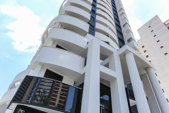 fachada de apartamento para alugar com 1 quarto, 79m² em Vila Andrade, São Paulo