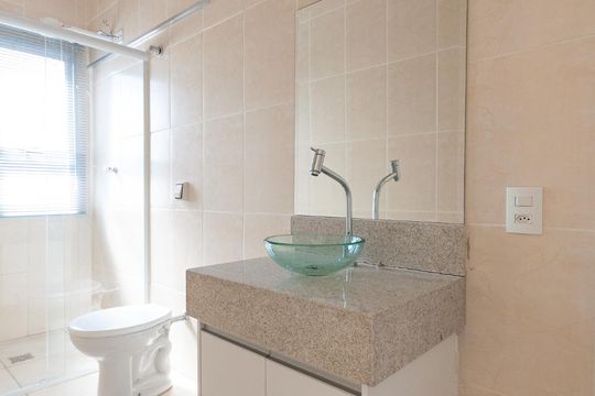 Banheiro Quarto Suíte de apartamento para alugar com 1 quarto, 45m² em Cambuí, Campinas