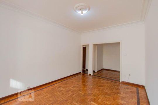 Sala de apartamento à venda com 5 quartos, 150m² em Maracanã, Rio de Janeiro