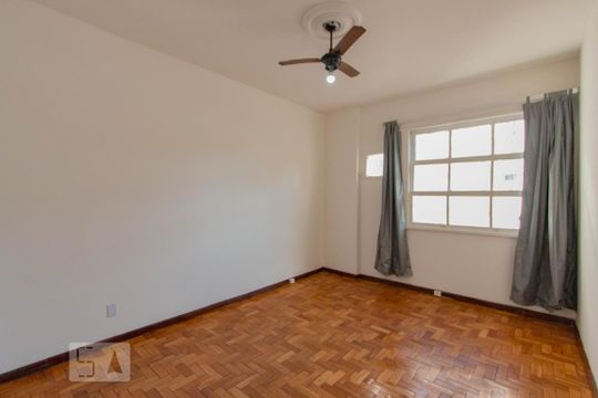 Quarto 1 de apartamento à venda com 5 quartos, 150m² em Maracanã, Rio de Janeiro