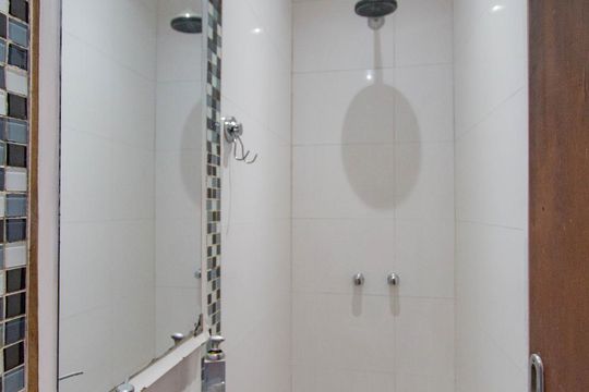 Banheiro de apartamento à venda com 5 quartos, 150m² em Maracanã, Rio de Janeiro