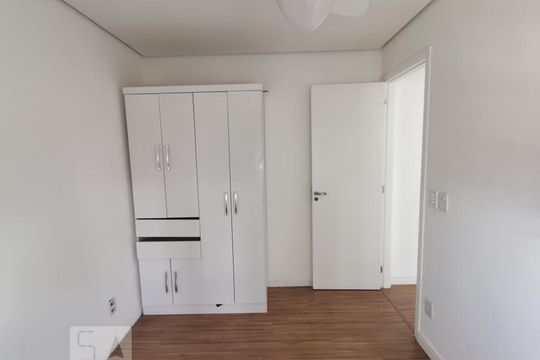 Quarto de apartamento para alugar com 2 quartos, 47m² em Vila Andrade, São Paulo