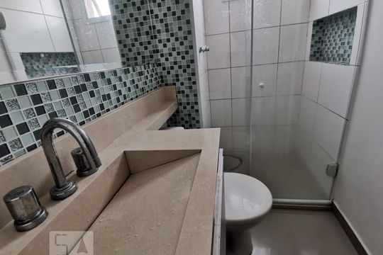 Banheiro de apartamento para alugar com 2 quartos, 47m² em Vila Andrade, São Paulo