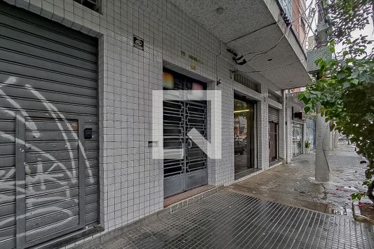 Fachada de apartamento à venda com 1 quarto, 60m² em Liberdade, São Paulo