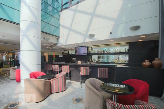 Bar de kitnet/studio para alugar com 1 quarto, 35m² em Jardim Paulista, São Paulo