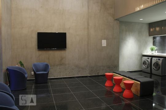 Lavanderia de kitnet/studio para alugar com 1 quarto, 28m² em Santa Efigênia, São Paulo
