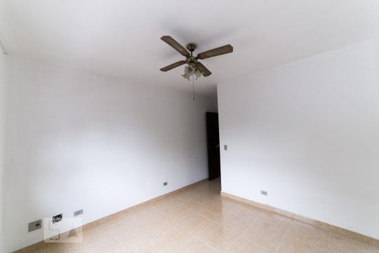 Suíte de casa à venda com 3 quartos, 125m² em Jardim Promissão, São Paulo