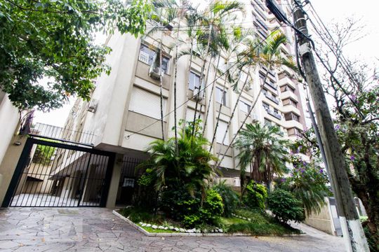 Fachada de apartamento para alugar com 1 quarto, 58m² em Higienópolis, Porto Alegre
