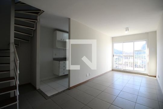 Apartamento para alugar com 3 quartos, 115m² em Jacarepaguá, Rio de Janeiro