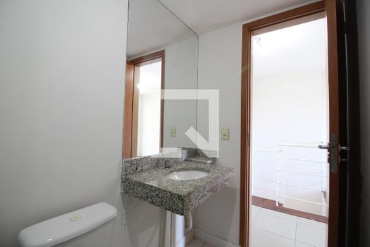 Banheiro Social piso 2 de apartamento para alugar com 3 quartos, 115m² em Jacarepaguá, Rio de Janeiro