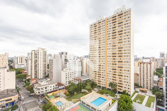Vista da Varanda de apartamento à venda com 3 quartos, 105m² em Cerqueira César, São Paulo