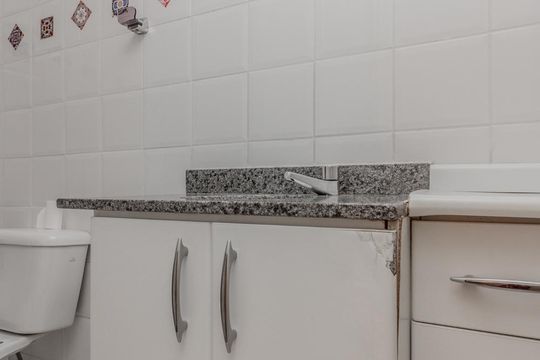 Banheiro de apartamento para alugar com 2 quartos, 58m² em Jardim Santa Cruz (sacomã), São Paulo