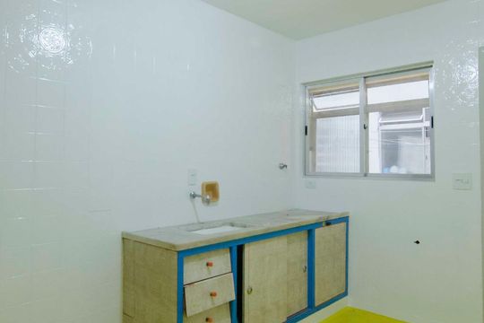 Cozinha de apartamento para alugar com 2 quartos, 100m² em Vila Gustavo, São Paulo