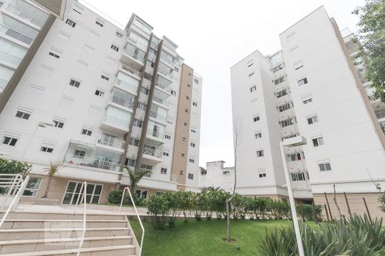 Fachada  de apartamento à venda com 2 quartos, 89m² em Vila Gumercindo, São Paulo