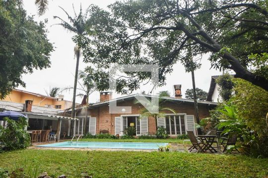 Casa à venda com 3 quartos, 400m² em Brooklin Paulista, São Paulo