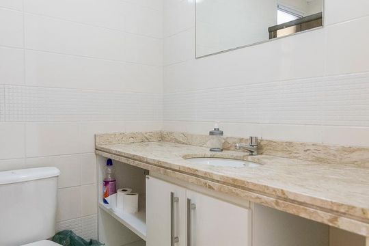 Banheiro de apartamento à venda com 2 quartos, 87m² em Nova Petrópolis, São Bernardo do Campo