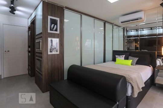 Estudio Quarto de kitnet/studio para alugar com 1 quarto, 31m² em Sumarezinho, São Paulo