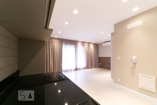Cozinha de kitnet/studio para alugar com 1 quarto, 42m² em Campo Belo, São Paulo