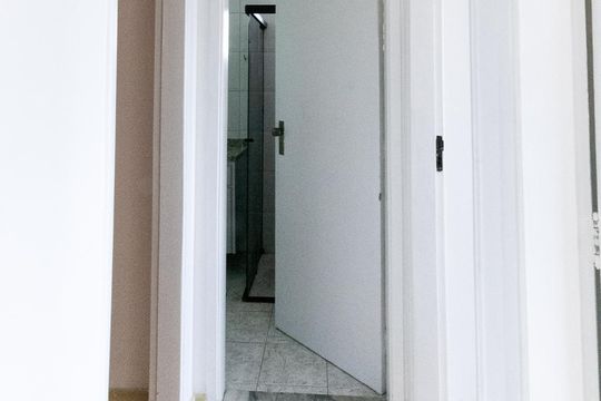 Corredor de apartamento à venda com 3 quartos, 90m² em Moema, São Paulo