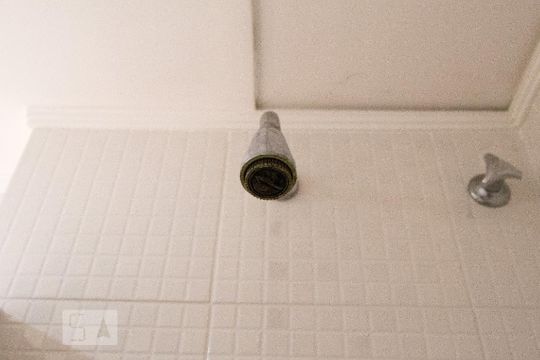 Chuveiro de apartamento à venda com 2 quartos, 65m² em Maracanã, Rio de Janeiro
