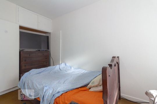 Quarto 02 de casa para alugar com 2 quartos, 150m² em Santo Amaro, São Paulo