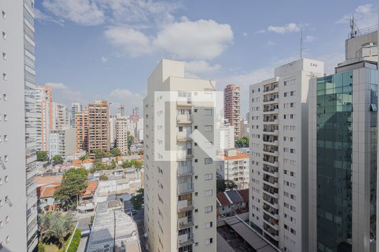Vista de apartamento para alugar com 2 quartos, 100m² em Pinheiros, São Paulo